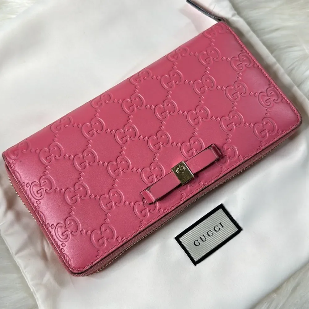 💯 Authentic Guccissima Long Zipped Wallet 🍀